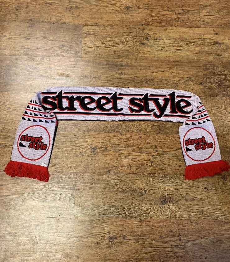 Street Style  "Qpipe Supporter scarf"